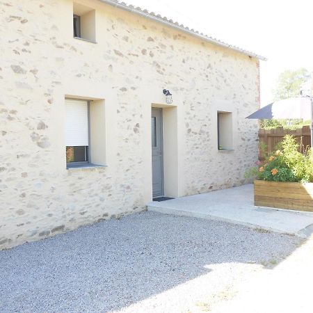 Gîte rural 3 étoiles, 4 pers Puy du fou vendée ,montaigu clisson La Boissiere-de-Montaigu Exterior foto